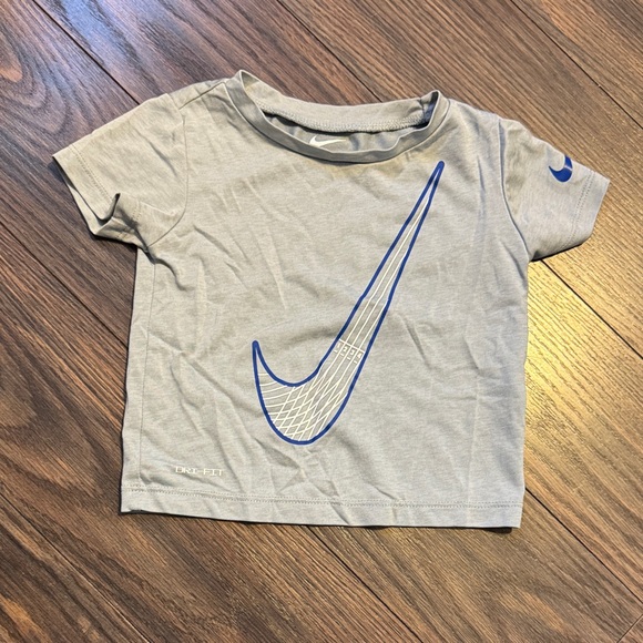 Nike Gray and Blue Kids T-Shirt and Shorts Set - Picture 4 of 4